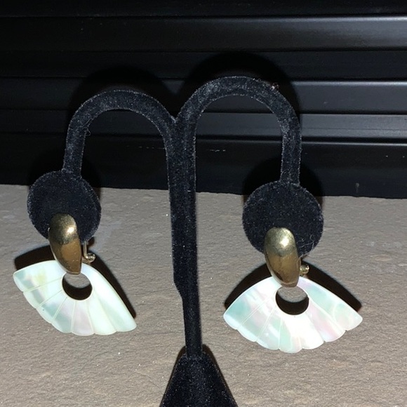 Carved Mother of Pearl Removable Charms on Omega Back Earrings Vintage - Picture 4 of 13